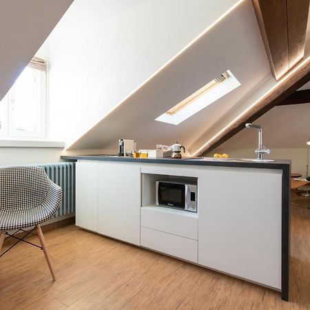 Aqualago Casa Vacanze Suite ヴェルバーニア エクステリア 写真