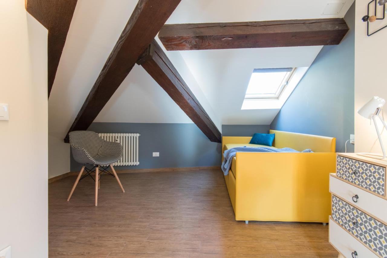 Aqualago Casa Vacanze Suite ヴェルバーニア エクステリア 写真